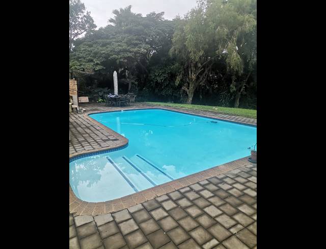 5 BEDROOM FREEHOLD RENTED IN FELIXTON